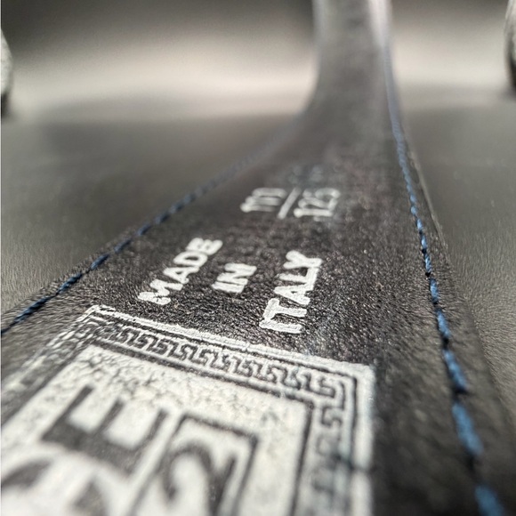 Versace Verrsa V2 Adjustable Leather Belt - Dark Navy - Size 44/110 - Picture 6 of 12